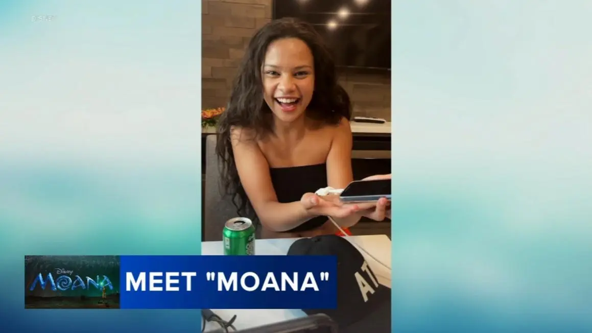 Nữ diễn viên Catherine Laga’aia ra mắt phim điện ảnh với vai diễn Moana phiên bản người đóng của Disney