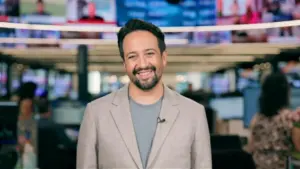 Lin-Manuel Miranda chia sẻ về ‘Moana’ phiên bản người đóng và di sản Disney