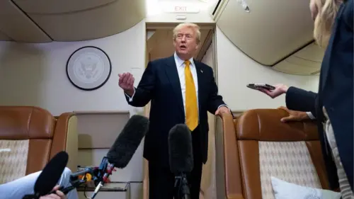 Tổng Thống Donald Trump cách chức các thành viên Ủy Ban Bầu Cử trong nỗ lực mới nhằm định hình tiến trình bầu cử Hoa Kỳ