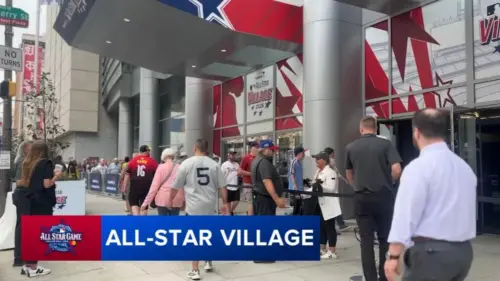 Khu vực MLB All-Star thu hút hàng ngàn người hâm mộ trong ngày khai mạc tại Philadelphia