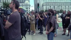 Lãnh đạo Trans March San Francisco Đối diện Tòa Thị Chính Sau Vụ Bắt Giữ và Xung Đột Với Cảnh Sát