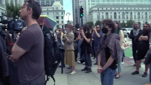 Lãnh đạo Trans March San Francisco Đối diện Tòa Thị Chính Sau Vụ Bắt Giữ và Xung Đột Với Cảnh Sát