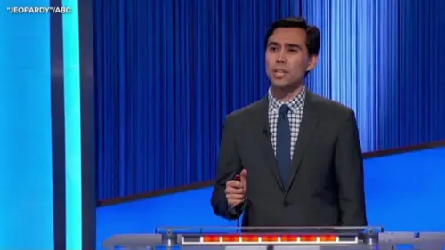 Nhà vô địch ‘Jeopardy!’ Caleb Groen từ Thousand Oaks, California vượt mốc 300.000 đô la sau 10 lần thắng