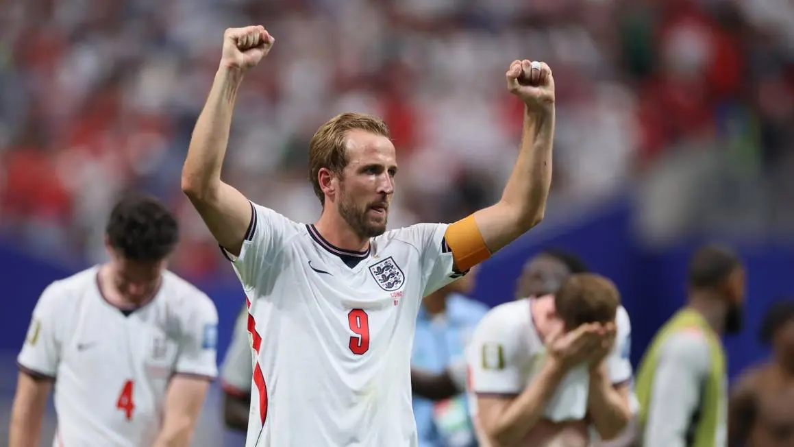 Harry Kane đưa Anh vào vòng 1/8 World Cup sau chiến thắng 2-1 trước CHDC Congo
