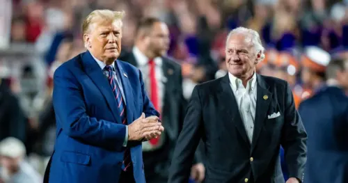 Tổng thống Donald Trump đã có người thay thế Thượng nghị sĩ Lindsey Graham