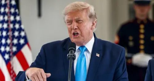 Tổng Thống Trump tuyên bố kế hoạch hòa bình dẫn đến giải trừ vũ khí Hamas; sự ủng hộ của Israel còn bỏ ngỏ