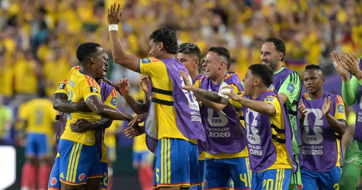 Colombia ăn mừng bàn thắng mở tỷ số trước Ghana