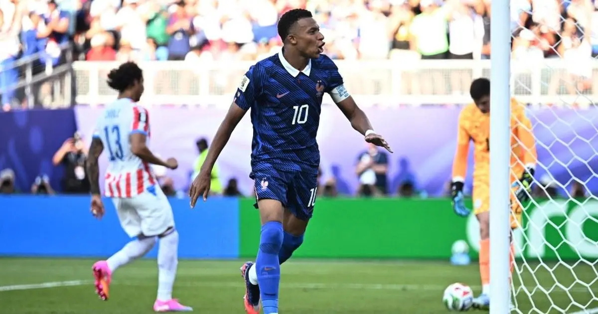 Mbappé ghi bàn từ chấm phạt đền, mở tỷ số cho Pháp trước Paraguay