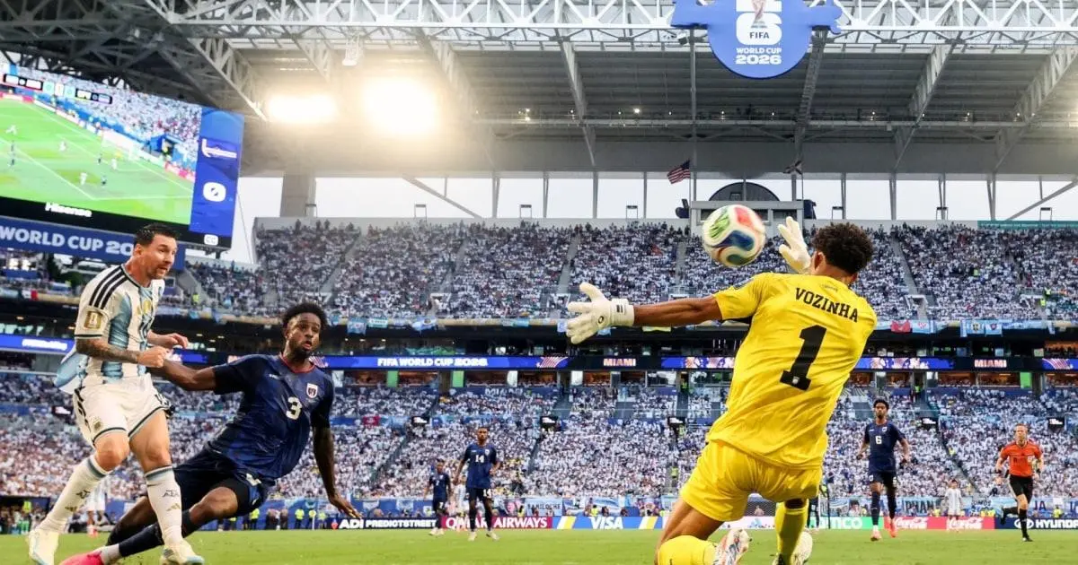 Vozinha, bức tường thành của Cape Verde: Những pha cản phá xuất sắc nhất tại World Cup 2026