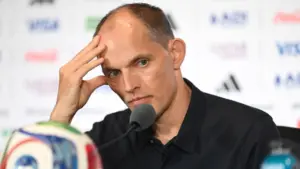 Huấn luyện viên Thomas Tuchel ủng hộ FIFA sau vụ lùm xùm Spidercam