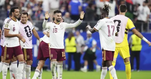 Báo cáo Thế giới: Tây Ban Nha loại Pháp, vào chung kết World Cup 2026