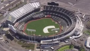 Đội Oakland Roots Trả Phí Để Thi Đấu Tại Sân Coliseum, Nhưng Vẫn Nợ Tiền Thuê Nhà
