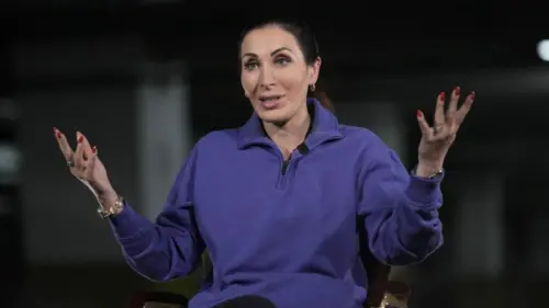 Laura Loomer thừa nhận bị thông tin sai lệch về cuộc chiến Nga-Ukraine