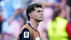 Ngôi sao bóng đá Hoa Kỳ Christian Pulisic được cho là bị nứt xương chân, lên tiếng trên mạng xã hội