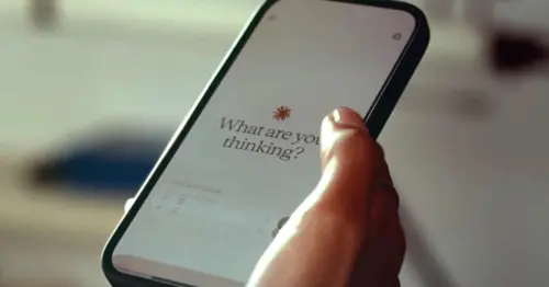 Cuộc trò chuyện với Claude bị lộ qua Google Search, đặt ra câu hỏi về quyền riêng tư của Apple
