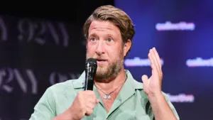 Dave Portnoy nói về văn hóa ‘hủy hoại’ và trách nhiệm cá nhân