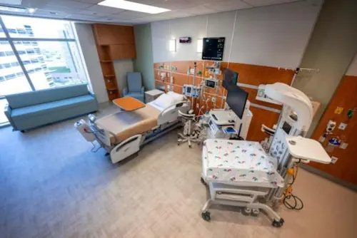 Texas Children’s hoàn tất mở rộng 200 triệu đô la để tăng cường chăm sóc thai kỳ và trẻ sơ sinh có nguy cơ cao