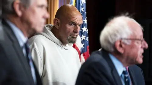 Thượng Nghị Sĩ John Fetterman Hoàn Tất Ly Gián Với Phe Cánh Cực Tả Sau Vụ Platner Rút Lui