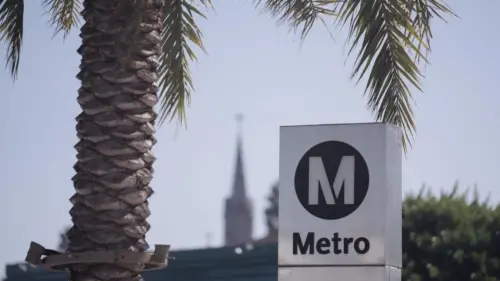Thị trưởng Karen Bass sẽ lãnh đạo Hội đồng Quản trị Metro trong bối cảnh lượng hành khách tăng và chuẩn bị cho Thế vận hội