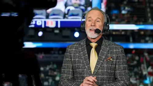 John Buccigross của ESPN chọn ứng viên cho “Núi Rushmore” của SportsCenter