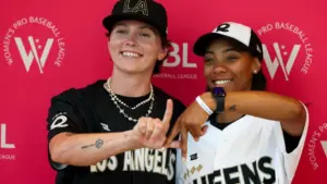 Đội Bóng Chày Chuyên Nghiệp Nữ Los Angeles Lộ Diện Biệt Danh và Logo