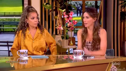 Alyssa Farah Griffin lên tiếng về việc đồng nghiệp bảo vệ ứng cử viên có hình xăm liên quan đến Đức Quốc xã