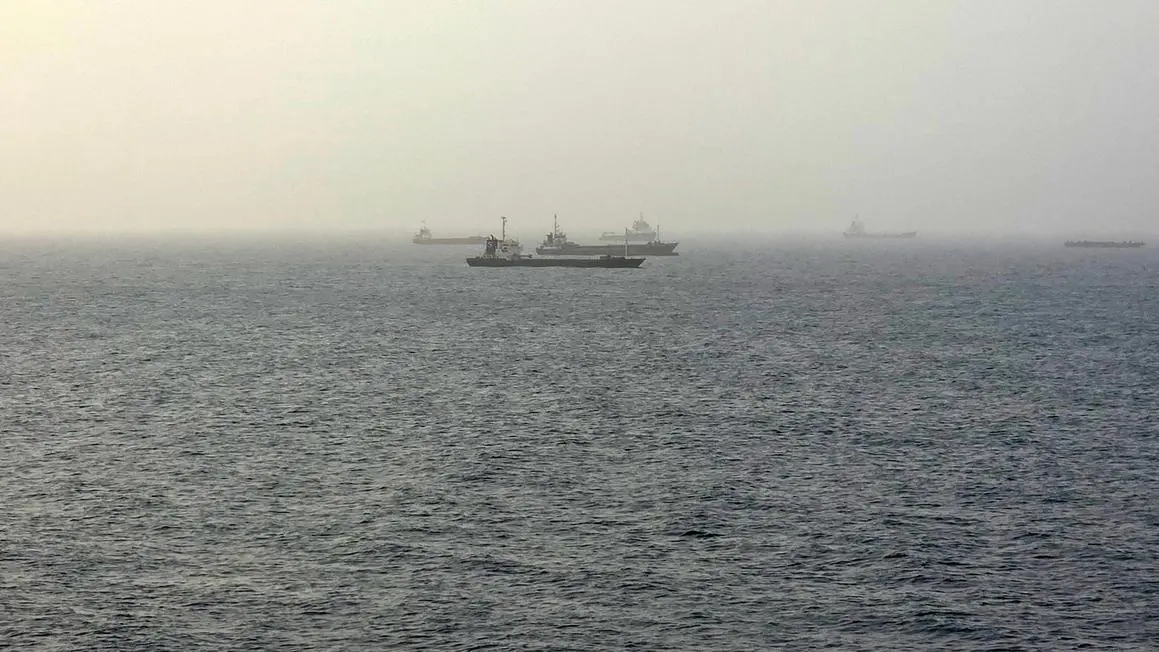 Căng Thẳng Eo Biển Hormuz: Iran Cho Biết Đã Đạt &#8220;Tiến Triển&#8221; Trong Đàm Phán Với Oman