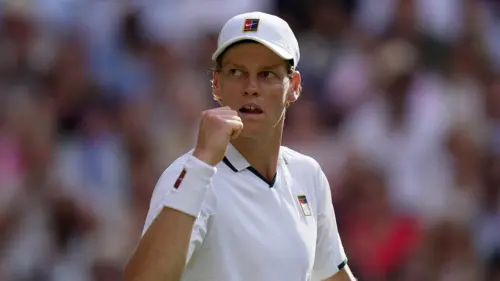 Jannik Sinner vào chung kết Wimbledon lần thứ hai liên tiếp