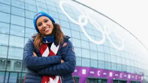 Lolo Jones cáo buộc Ủy ban Olympic Hoa Kỳ và đội Bobsled Hoa Kỳ ‘suýt làm liệt’ cô