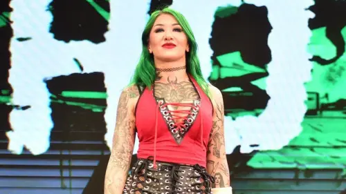Shotzi Blackheart tuyên bố danh hiệu ‘Indy God’ sau khi vượt qua Matt Cardona