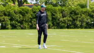 Huấn luyện viên Sirianni tự tin với điều phối viên tấn công mới thiếu kinh nghiệm của Eagles