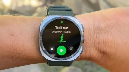 Thử nghiệm chạy bộ đường trường Galaxy Watch Ultra 2: Liệu có vượt qua được Garmin?