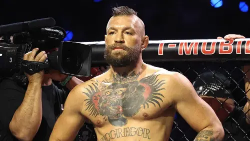 Paul Heyman châm chọc Conor McGregor về chấn thương trong chương trình WWE