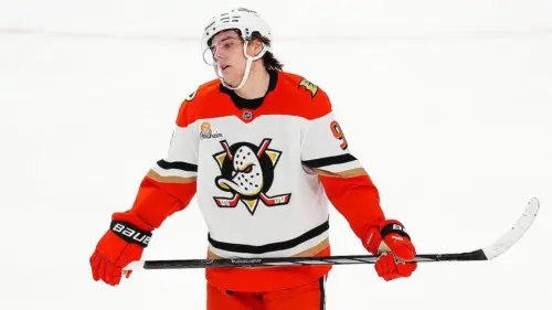 Leo Carlsson không về Flyers khi Ducks khớp đề nghị khổng lồ