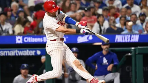 Trea Turner ghi hai quả home run, giúp Phillies thắng Dodgers trong trận đấu kịch tính