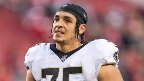 Pro Bowl lineman Andrus Peat bất ngờ giải nghệ NFL ở tuổi 32