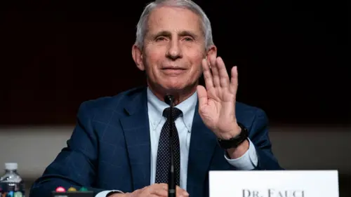 Nhật ký của Tiến sĩ Anthony Fauci gây xôn xao mạng xã hội, bị chỉ trích vì hành vi và ám ảnh nổi tiếng