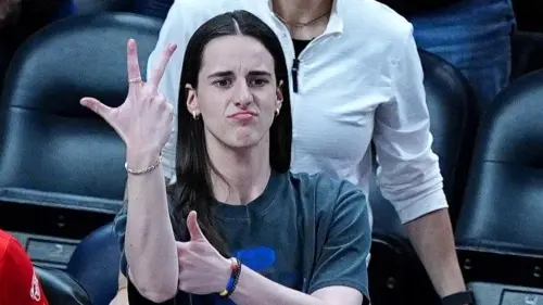 Caitlin Clark Từ chối Lời mời Tham gia Cuộc thi Ném Ba Điểm của WNBA