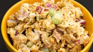 Cảnh báo sức khỏe đối với món ‘Cà ri Gà’ do nguy cơ nhiễm khuẩn Listeria