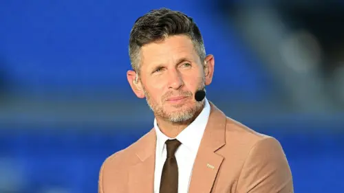Dan Orlovsky, chuyên gia ESPN, bị chỉ trích vì chê bai sở thích chăm sóc chân của huấn luyện viên