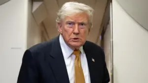 Tổng Thống Trump Sẽ Không Ký Dự Luật Nhà Ở Lưỡng Đảng