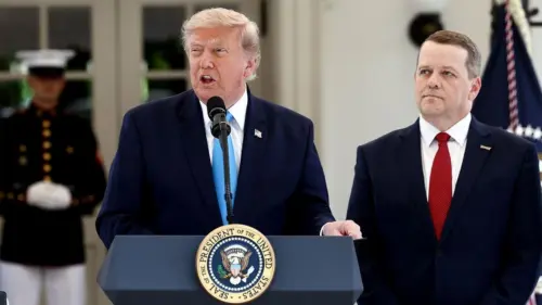 Tổng Thống Trump Đẩy Mạnh Sáng Kiến “Freedom Haulers” Giúp Cựu Quân Nhân Vào Ngành Vận Tải