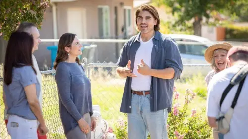Ứng cử viên Dân chủ tại California sở hữu dinh thự triệu đô, kiếm hàng triệu từ công ty liên quan Trung Quốc