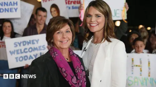 ‘Làm điều đúng đắn’: Savannah Guthrie kêu gọi kẻ bắt cóc mẹ ruột