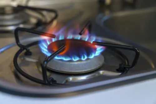 Nghiên cứu cho thấy hen suyễn cải thiện sau khi đổi bếp gas sang bếp điện