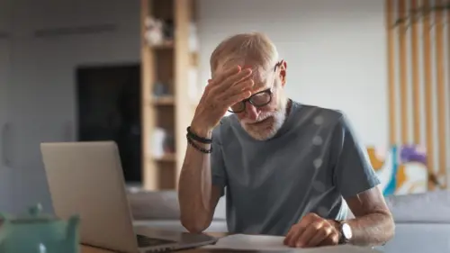 AI Kiểm Tra Hóa Đơn Y Tế: Phát Hiện Sai Sót 1.512 Đô la