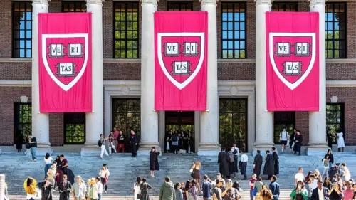 Bộ Tư pháp Hoa Kỳ mở cuộc điều tra về chương trình viện trợ tài chính của Harvard, nghi ngờ phân biệt đối xử với sinh viên Hoa Kỳ