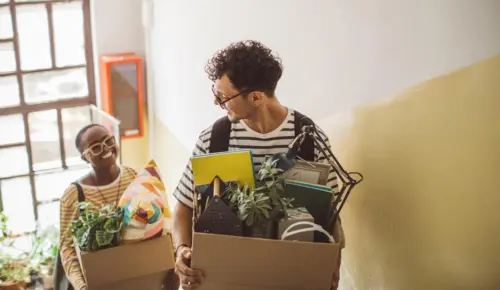 13 món đồ thiết yếu cho ký túc xá mà sinh viên sẽ thực sự sử dụng sau ngày nhập học