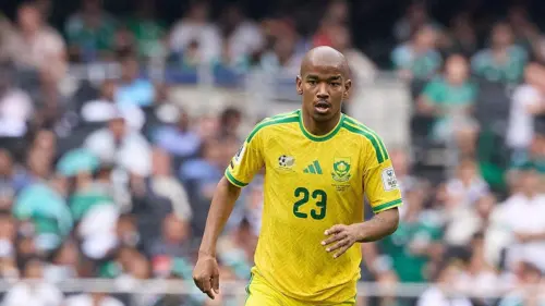 Cầu thủ bóng đá Nam Phi tham dự World Cup qua đời ở tuổi 25