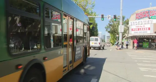 Xe Buýt King County Metro Lạc Đường Giữa Chuyến Với Hành Khách Trên Xe